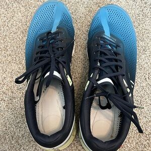 Men’s On Cloudflow Running Shoes